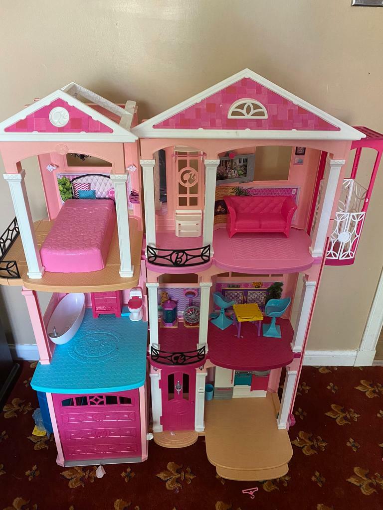 barbie dream house gumtree